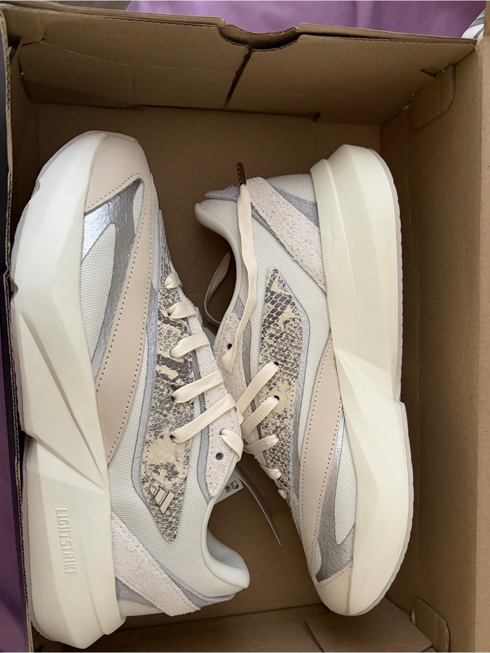 ADIDAS LIGHTBLAZE SNEAKERS